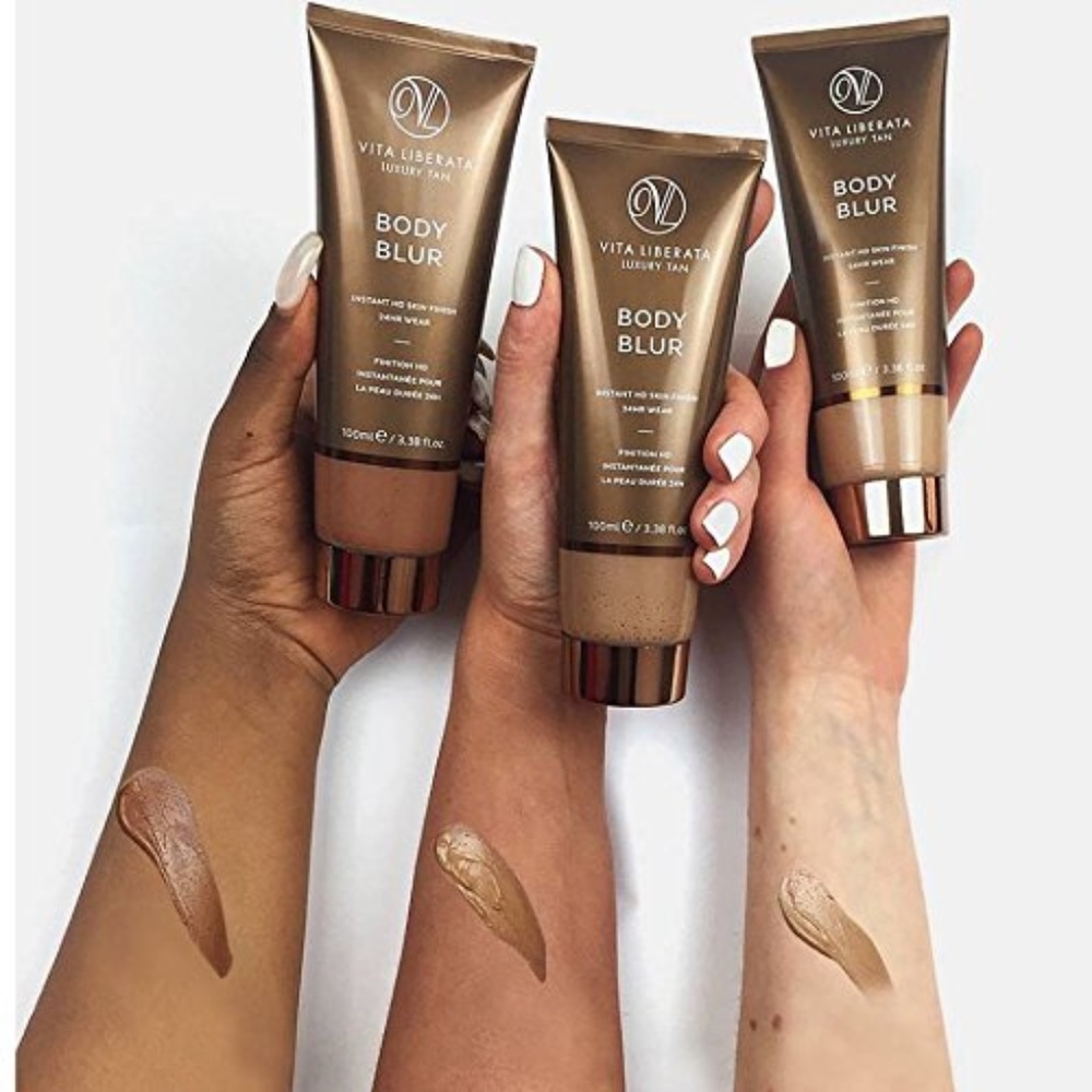 Body Blur Instant HD Skin Finish - LATTE DARK